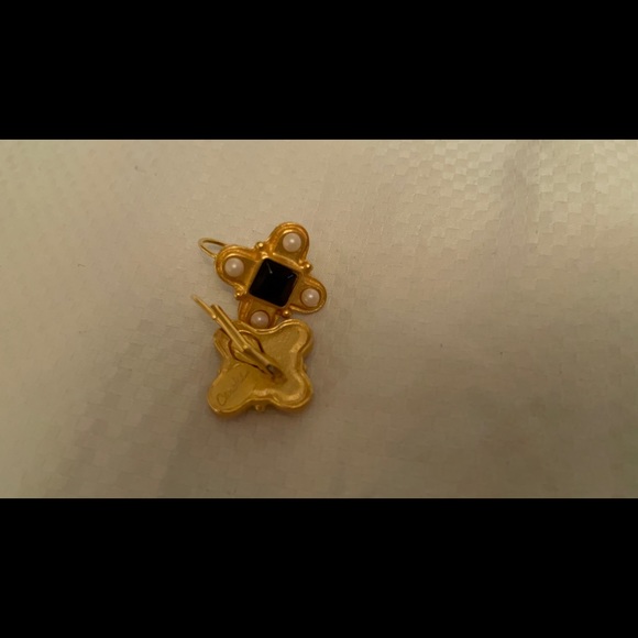 Set of two Carolee earrings - Picture 4 of 4